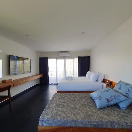 The Sila Suites - Intrawarorot Chiang Mai Exterior foto
